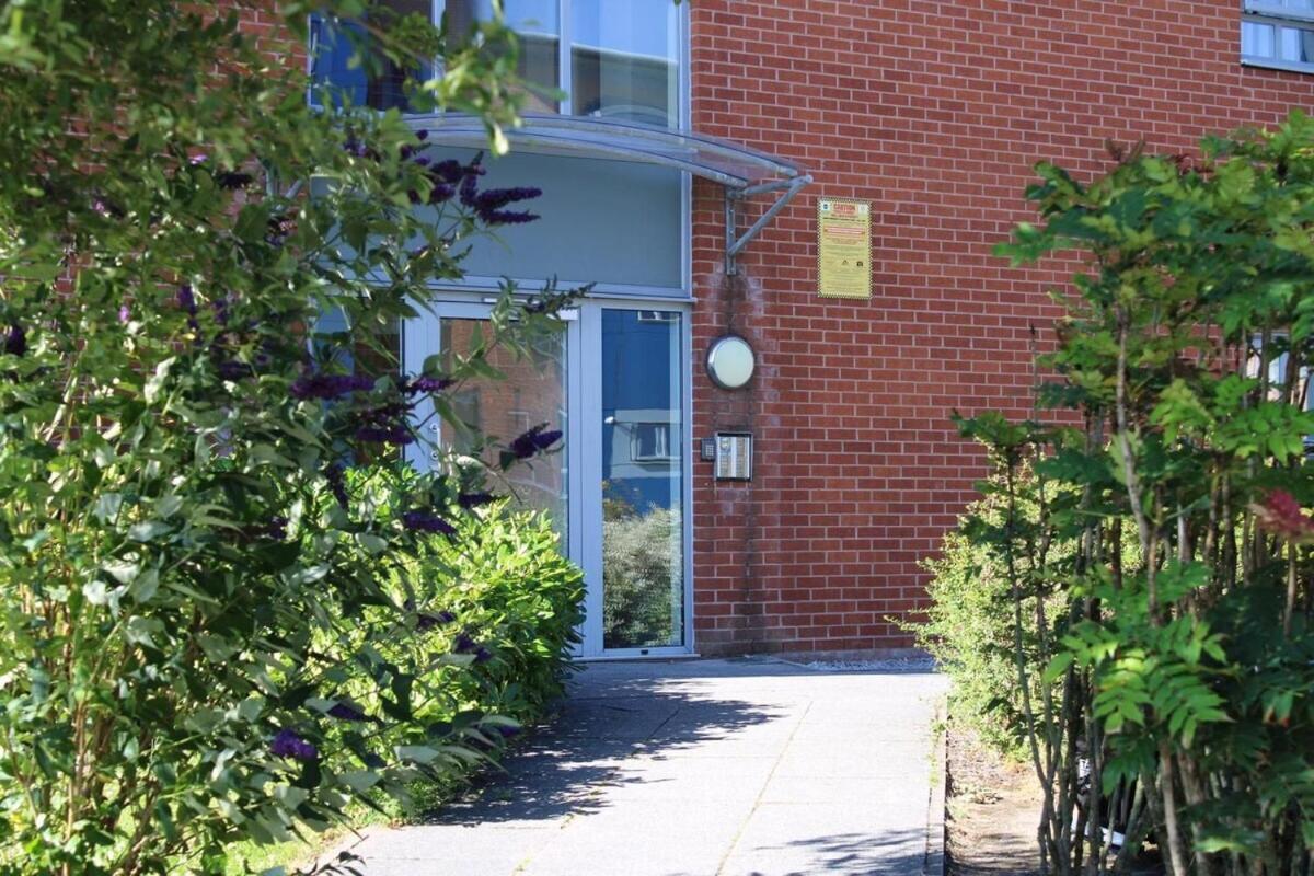 Two Bedroom Apartment, Free Parking, Close To Uclan And Free Wifi Preston (Lancashire) Exterior foto